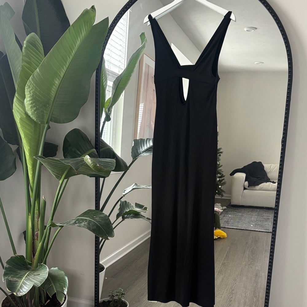 Commense black cutout maxi dress